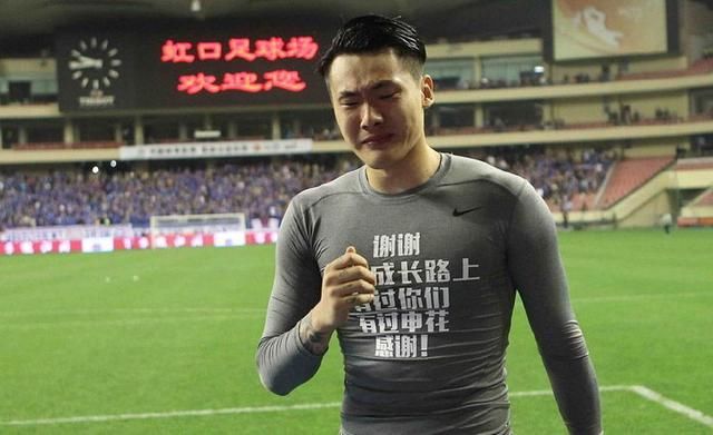 国足4大最帅门将:曾诚垫底,颜骏凌仅第2,第1可