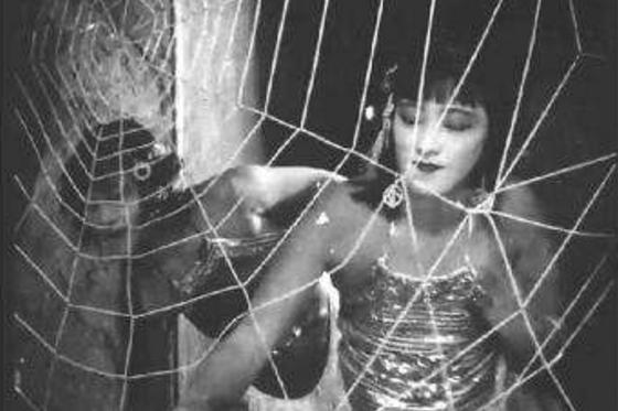 中国第一部西游记1927年就拍了,因为造型前卫