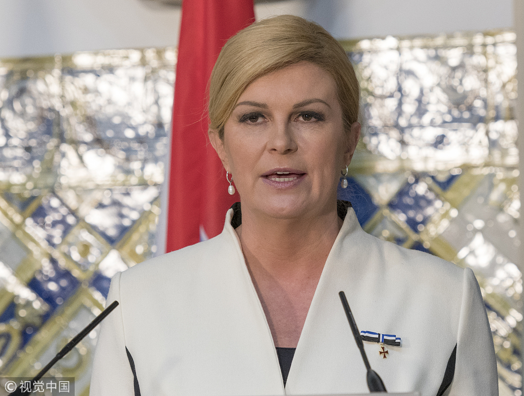 是女总统也是真球迷 盘点克罗地亚女总统的“双面人生” 是女总统也是真球迷 盘点克罗地亚女总统的“双面人生”