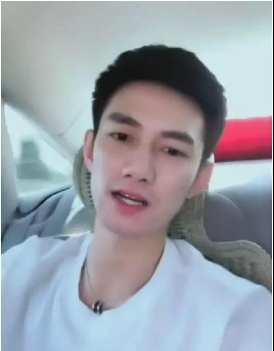 阿哲快手直播,赴广州曝动态!参加吴迪婚礼,与仙