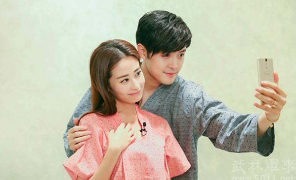 付辛博井柏然到底谁更帅,女友倪妮和颖儿谁更