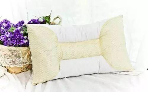 什么样的枕头对颈椎有好处?这么多年你真的枕