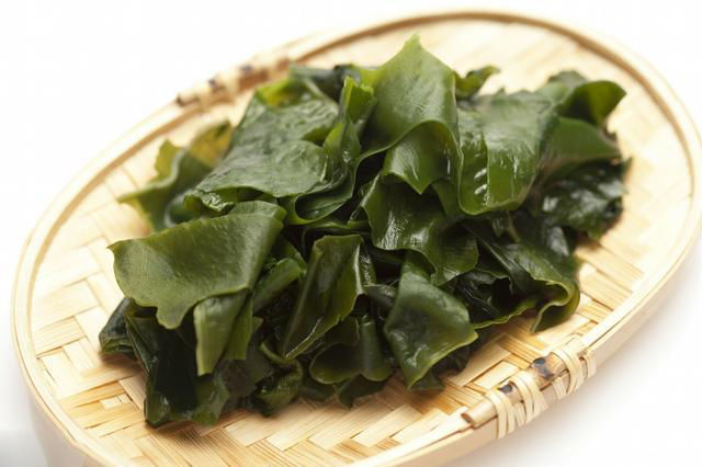 日本百岁老人揭长寿秘籍 想长命百岁这些东西