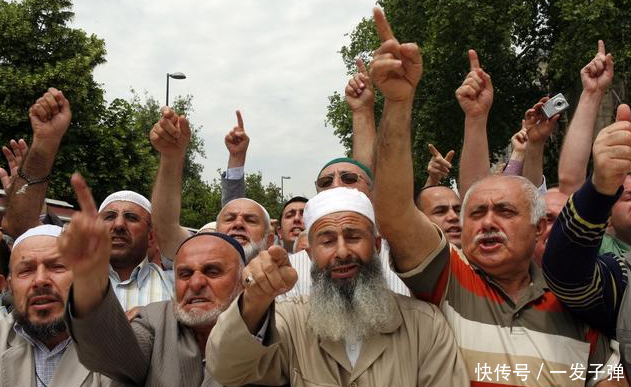 打死也不愿归还的地方,为既成事实增加8万人口