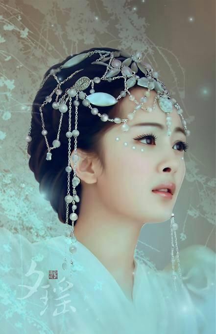 杨幂最美六大古装剧!网友:穿肚兜那个杨幂我最