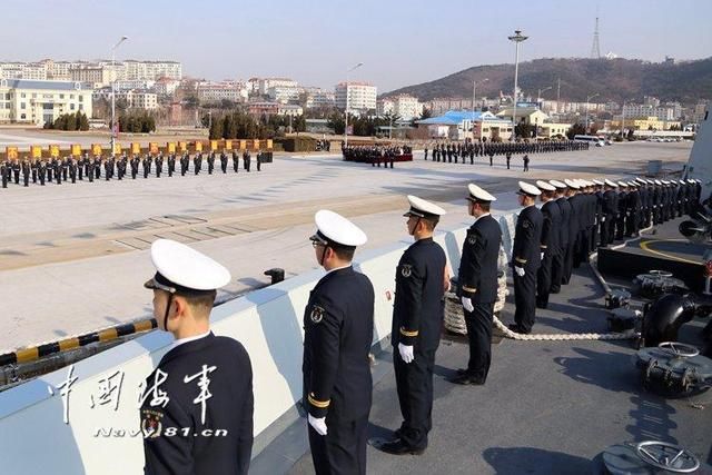 中国2018年服役的第一艘军舰曝光,未来有可能