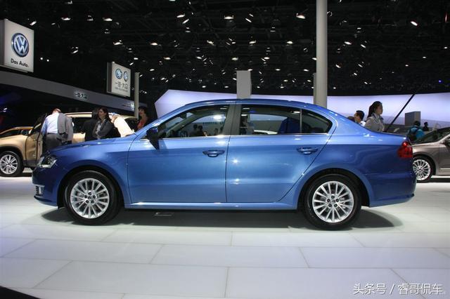 10万左右合资汽车推荐 大众朗逸轿车最低报价8万