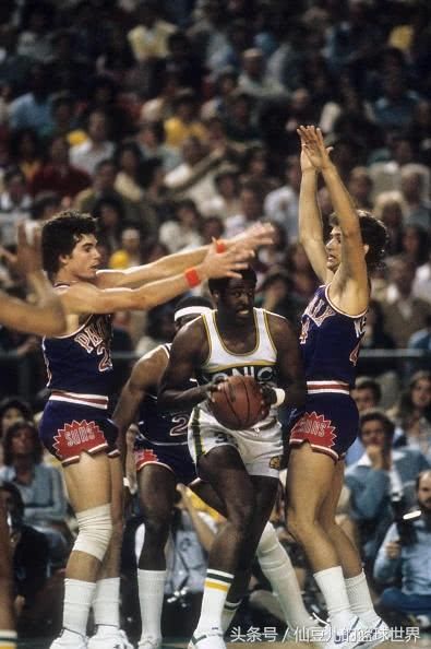 东西部决赛都出现抢七大战,1979年来首次出现