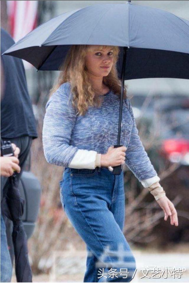 小鲜肉手指划伤就是敬业?再看看人家国外明星