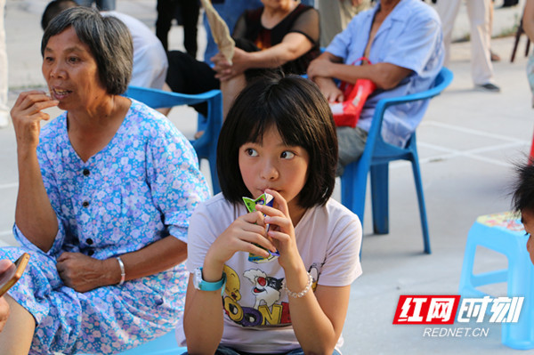 【改革开放40年】湖南省林业厅送文艺下乡侧
