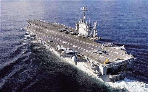 经济滑坡的俄罗斯为何如此强硬,普京不怕爆发