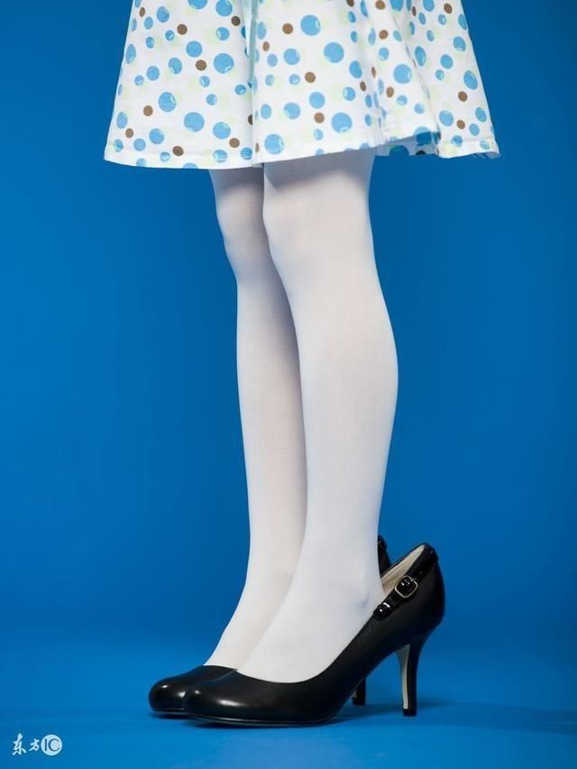 女性长期穿高跟鞋对身体危害多 这样穿高跟鞋