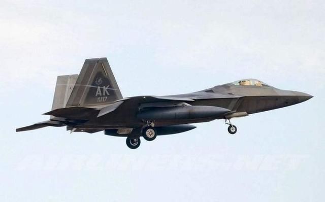 什么叫隐身战机?一款战机的雷达反射面你想象