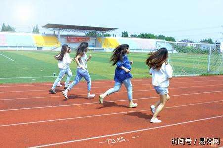 GET到这些运动 分分钟破解新同学初次见面尴