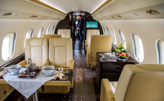 拥有私人飞机的6位中国富豪 拥有私人飞机的6位中国富豪