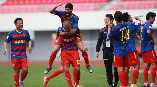 又是李铁,武汉卓尔,中甲冠军冲超与保级即将激