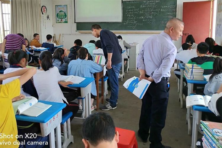 跨县教研绽新花-福建永安市大湖中学举行同题