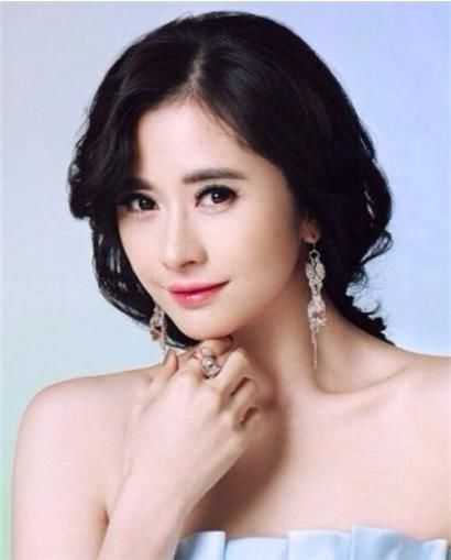 最美小尼姑,出道24年零绯闻,当红时突然隐退,现43岁至今未婚