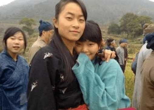 横店群演的一天,一场凌辱戏才100块,只为了成