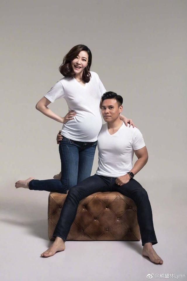 熊黛林曝孕肚照晒幸福,他老公郭可颂和郭富城