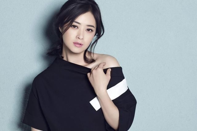 这四位从新疆走出来的美女明星,蒋欣我真不知