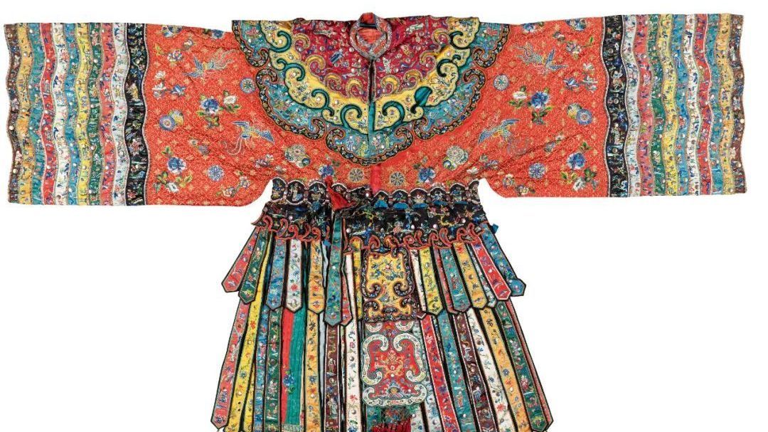 清华藏珍·云欣赏 | 风旋虹裳曳广带 瓌姿艳逸醉凤态 清华藏珍·云欣赏 | 风旋虹裳曳广带 瓌姿艳逸醉凤态