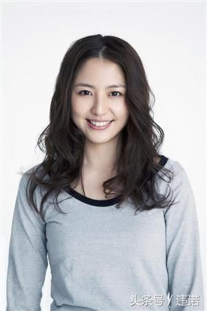 世界杯日本球员老婆个个都是大美女,但是他的