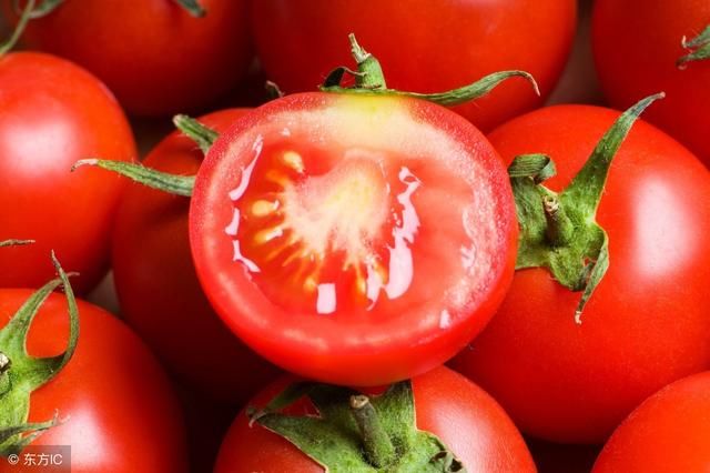 春季脸上干燥、起皮 用这三个偏方洗脸一月 保