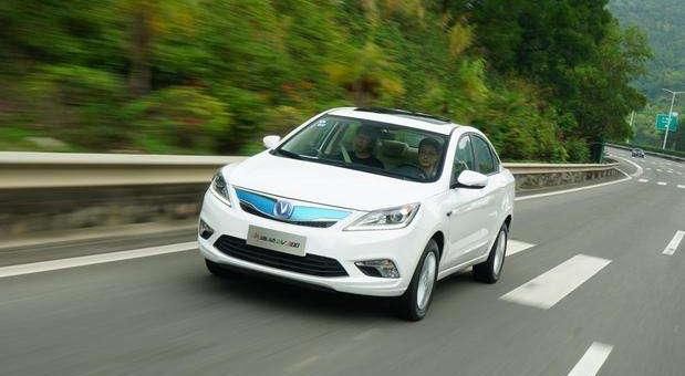 十万内新能源电动汽车