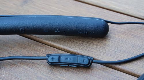 SONYWI-1000X对比Bose QuietControl 30:降噪