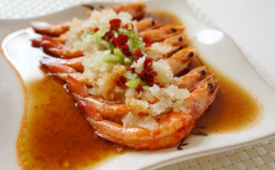 春天喝一碗蒸大蒜水,感冒咳嗽再也不用吃药~