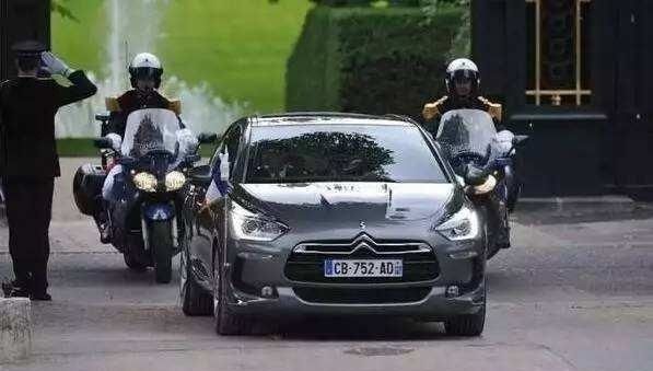 各国总统出行都坐什么车?普京的最豪华,特朗普