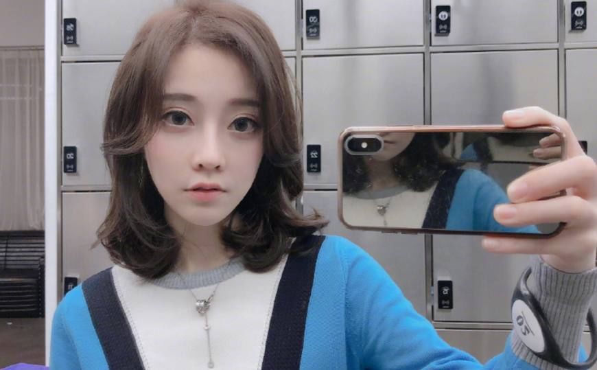 冯提莫进军娱乐圈,努力成为更好的自己,节目造