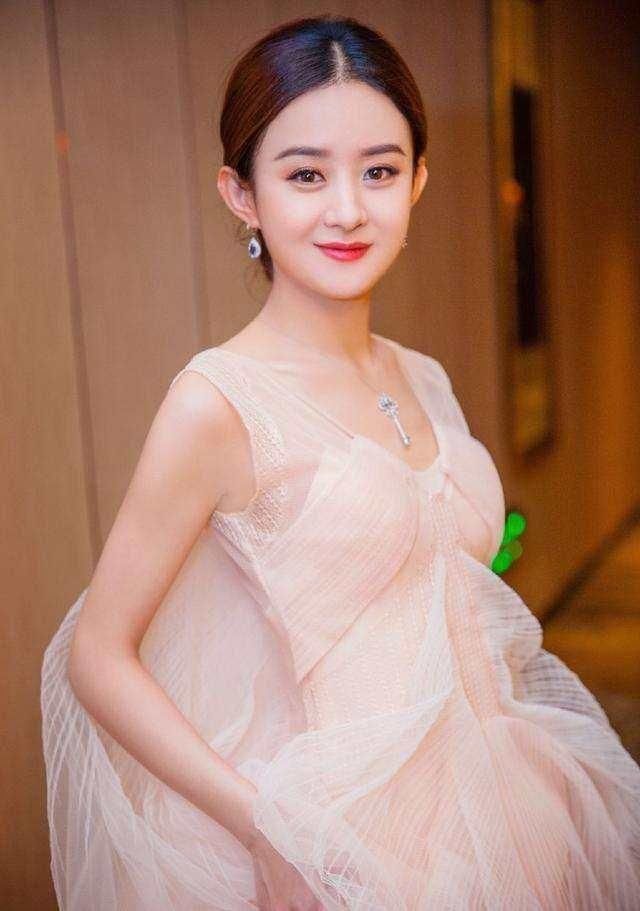 那英又开怼赵丽颖,赵丽颖六字个回应,惹得粉丝