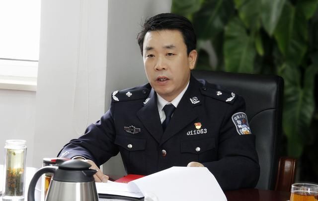 《济南日报》(政法周刊)头条刊发市中公安分局