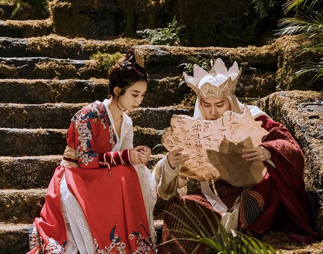 《西游记女儿国》国王赵丽颖:那些打不倒你的