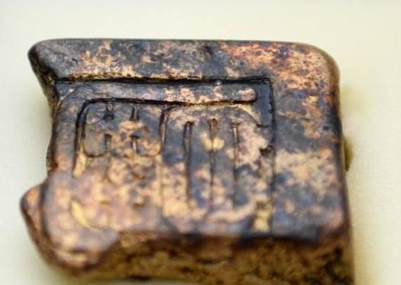 张献忠沉银遗址考古,罕有明代藩王金宝首度亮