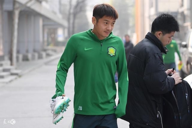 铁在烧!卓尔阵容巨变 引援挖中超 国安老将前鲁