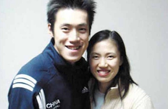 周苏红挂职省团委副书记 国手前夫瘫痪为爱离