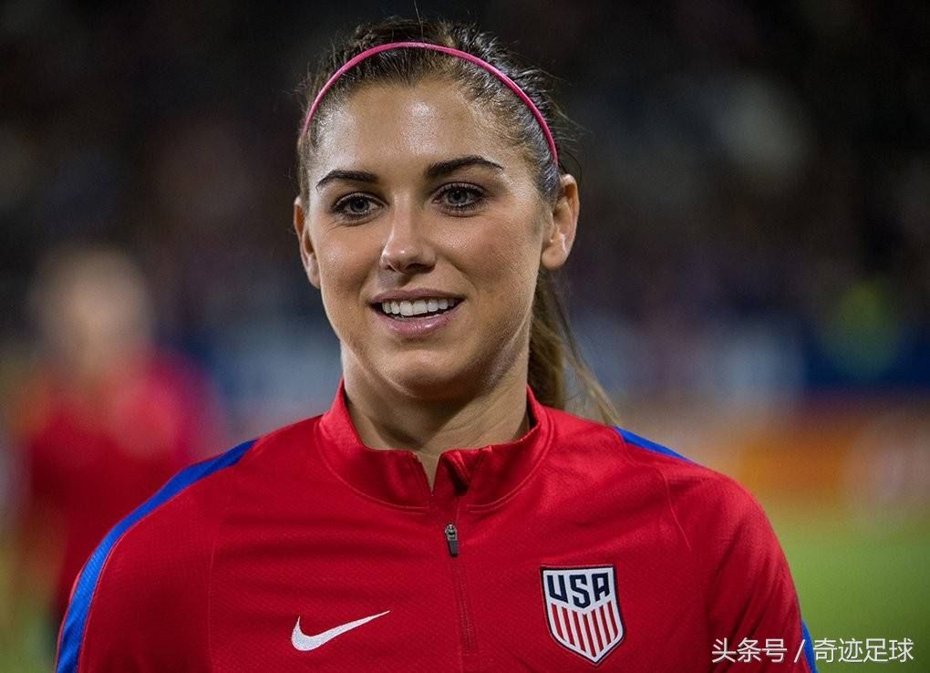 世界十大美女足球运动员排行榜 中国美女球员