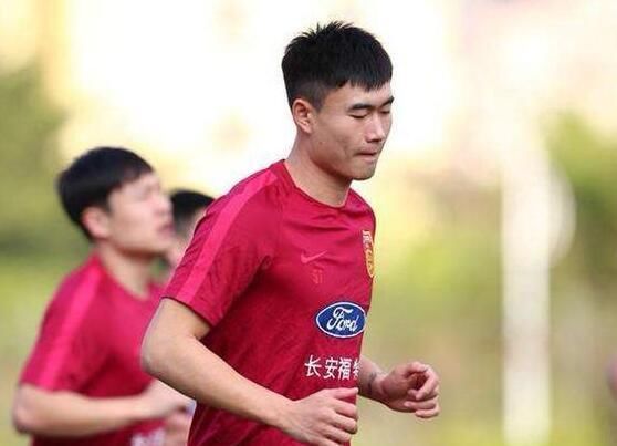 2018中超冬季转会汇总:重庆力帆官宣连签四内