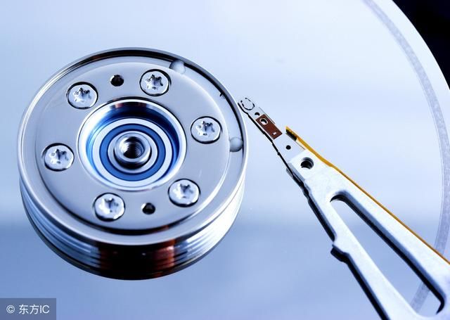 小知识大作用:硬盘磁头坏了有哪些表现?