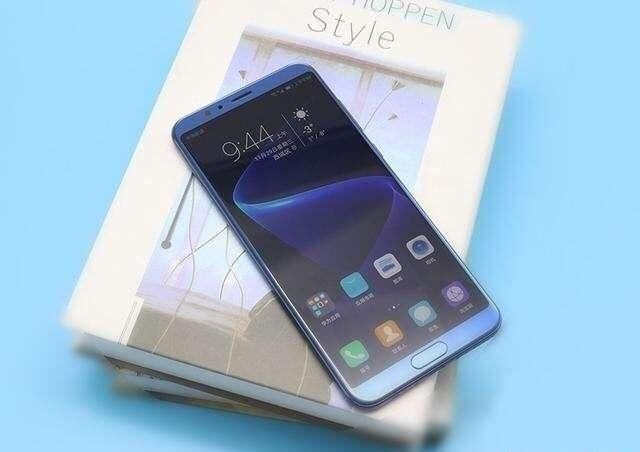 继华为mate10后又一款搭载麒麟970的手机荣耀