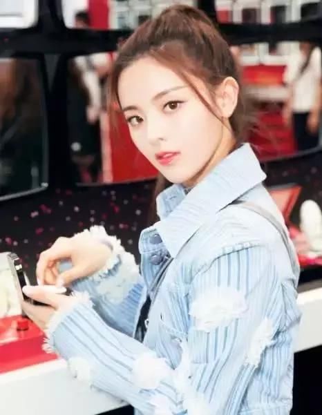 创造101学历pk:强东玥985高校,杨超越垫底,吴