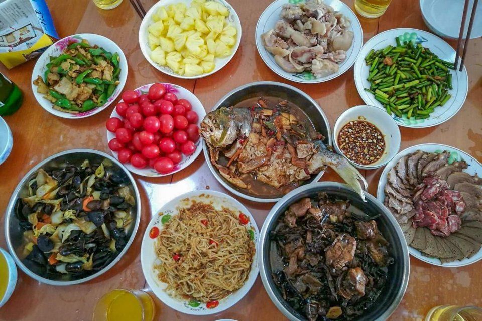 东北人在海南的年夜饭 五口之家过年竟吃这些