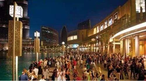 全球最大烂尾建筑在哪个国家?当地盛产石油,却