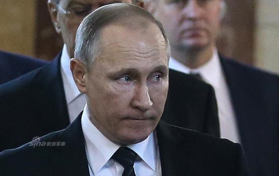 美将结束伊朗石油购买豁免 普京:俄可满足各国