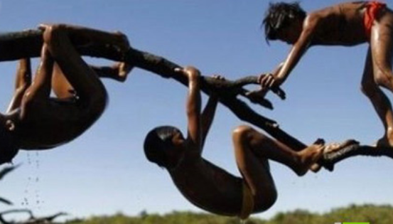 探秘一女多夫的原始部落