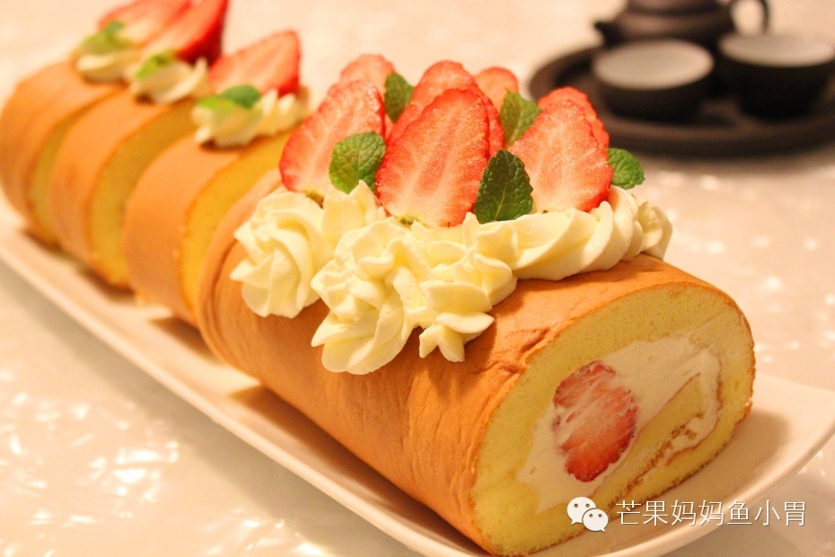 春天里,草莓季,要吃草莓黄金卷 春天里,草莓季,要吃草莓黄金卷