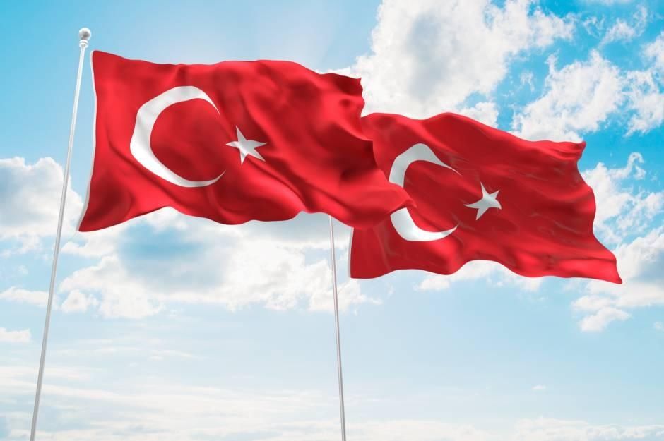 世界黄金储备量最多的15国中,美国拥有8133.5